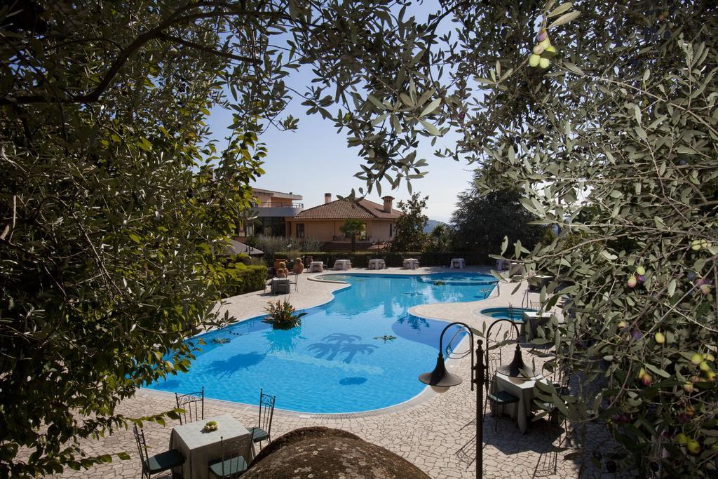 Albergo Ristorante Uliveto Veroli Eksteriør bilde