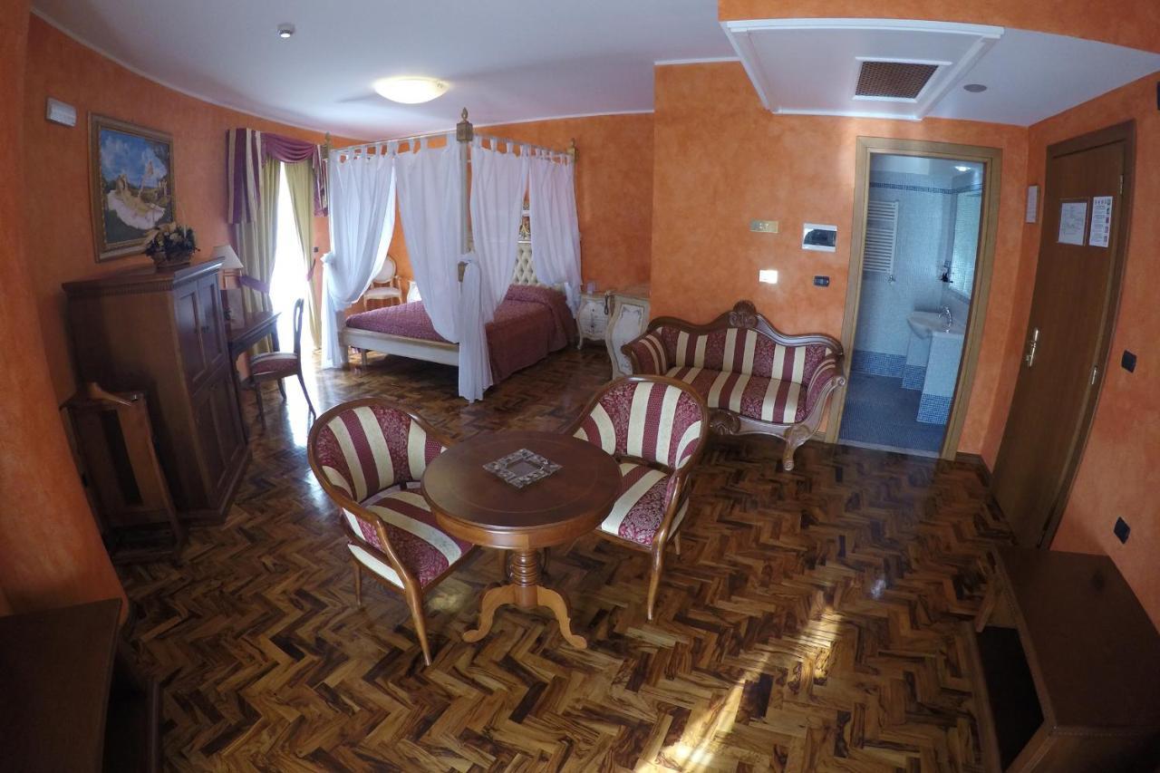 Albergo Ristorante Uliveto Veroli Eksteriør bilde
