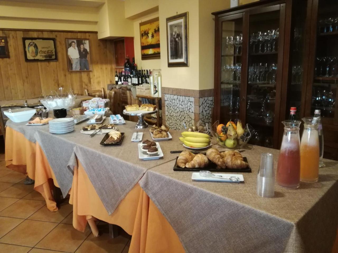 Albergo Ristorante Uliveto Veroli Eksteriør bilde