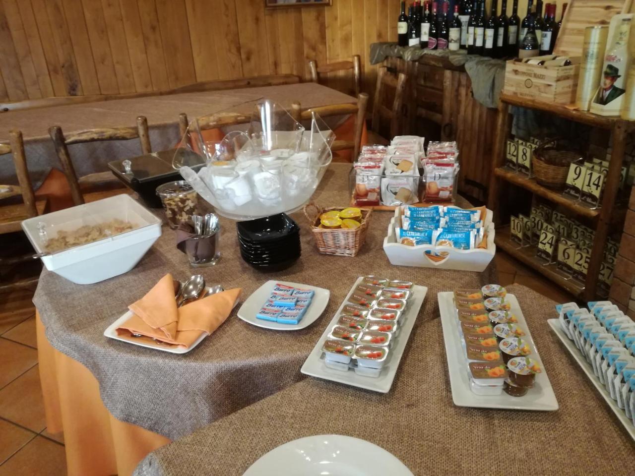 Albergo Ristorante Uliveto Veroli Eksteriør bilde